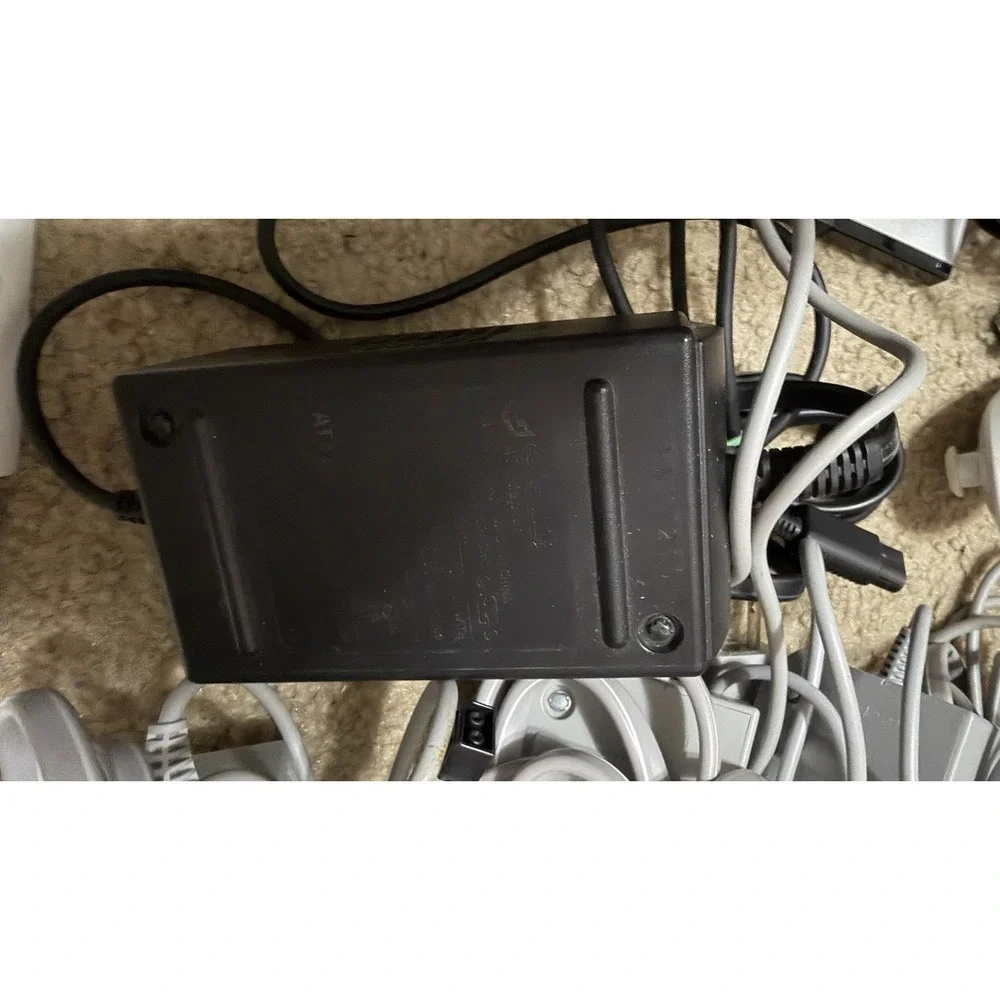 Lot of 6 Official OEM Nintendo Wii Wii U AC Power Supply Adapter Cords And More